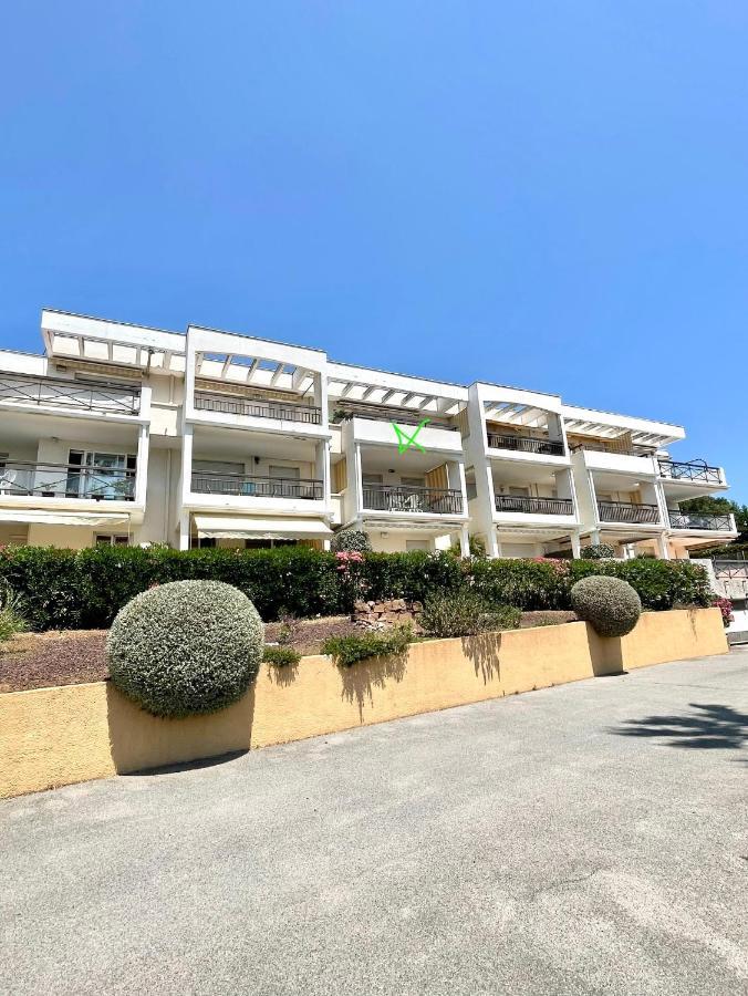 Appartement Vue Exceptionnelle Saint-Raphaël Екстериор снимка