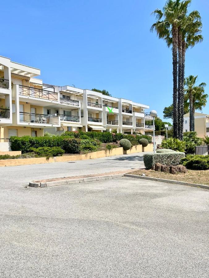 Appartement Vue Exceptionnelle Saint-Raphaël Екстериор снимка