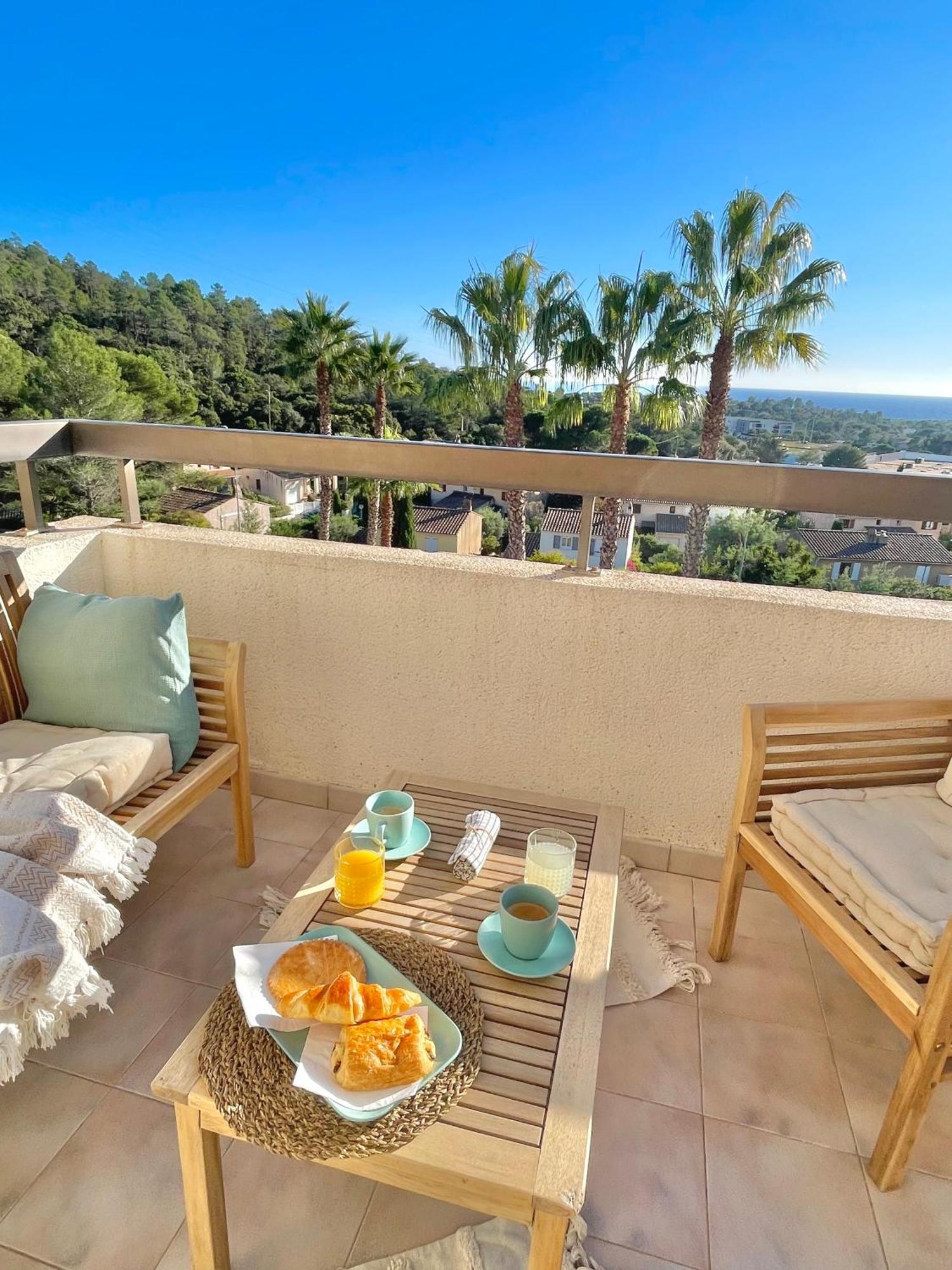Appartement Vue Exceptionnelle Saint-Raphaël Екстериор снимка